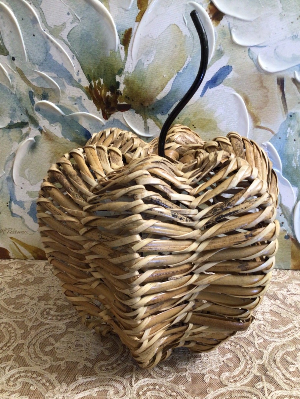 Woven Wicker Pumpkin/Apple-shaped Decorative Piece Open Weave